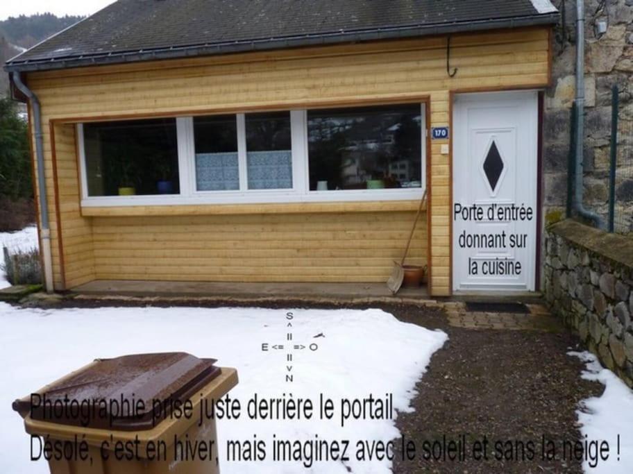 Maison Lumineuse Et Spacieuse Avec Terrain La Bourboule Eksteriør bilde