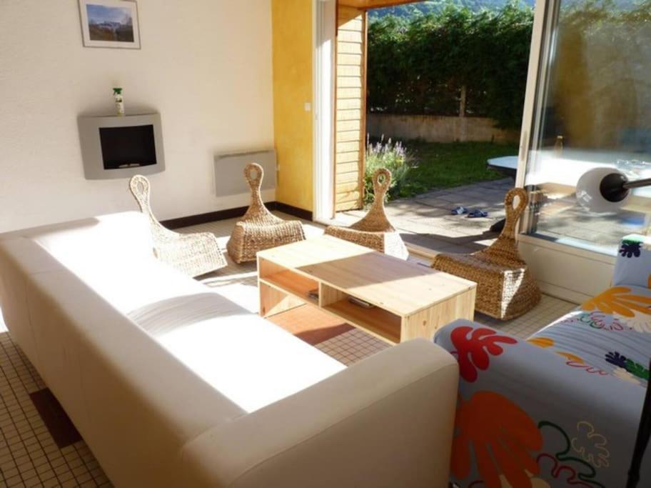 Maison Lumineuse Et Spacieuse Avec Terrain La Bourboule Eksteriør bilde